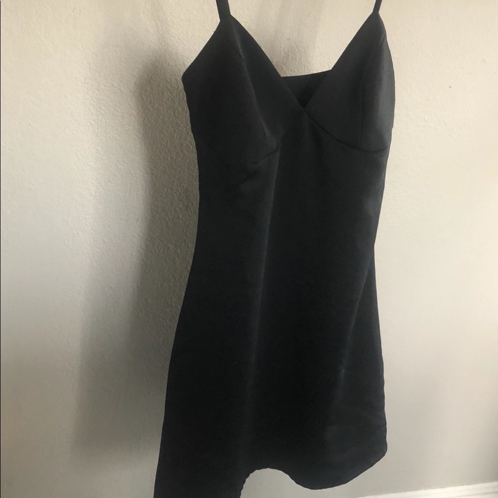 Guess Collection Simple Black Mini Dress